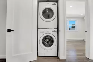 23 Chase Ln, Levittown, NY 11756 - Photo 19