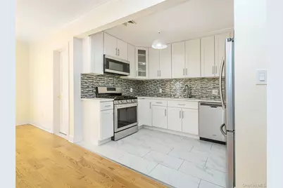 30B Edgewood Road, Port Washington, NY 11050 - Photo 11