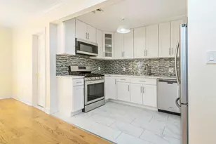 30B Edgewood Rd, Port Washington, NY 11050 - Photo 11