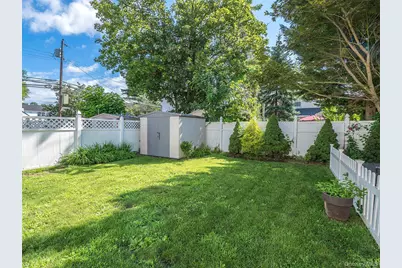 30B Edgewood Road, Port Washington, NY 11050 - Photo 33