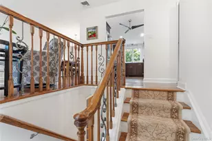 17 Lanier Ln, Bay Shore, NY 11706 - Photo 5