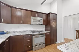 17 Lanier Ln, Bay Shore, NY 11706 - Photo 19