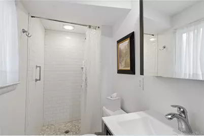 17 Lanier Lane, Bay Shore, NY 11706 - Photo 27