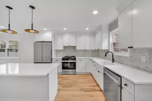 27 Elizabeth Ct, Hempstead, NY 11550 - Photo 15