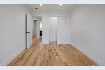 27 Elizabeth Court, Hempstead, NY 11550 - Photo 25