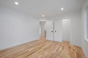 27 Elizabeth Ct, Hempstead, NY 11550 - Photo 19