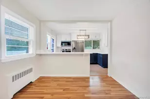 51 Stevenson Rd, Hewlett, NY 11557 - Photo 3