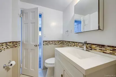 67-76 Booth Street #4F, Forest Hills, NY 11375 - Photo 25