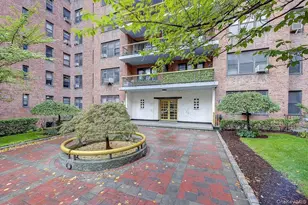 67-76 Booth St, Forest Hills, NY 11375 - Photo 33