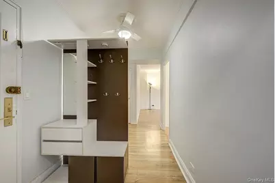 67-76 Booth Street #4F, Forest Hills, NY 11375 - Photo 3