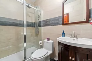 609 Lexington Ave, Brooklyn, NY 11221 - Photo 27