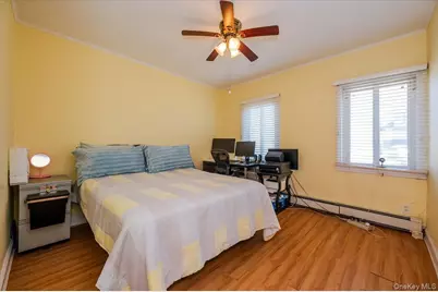 27 Hewlett Point Avenue, East Rockaway, NY 11518 - Photo 11