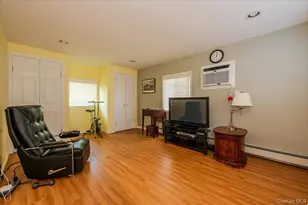 27 Hewlett Point Ave, East Rockaway, NY 11518 - Photo 9