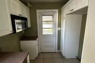 843 Jerusalem Ave, Merrick, NY 11566 - Photo 11