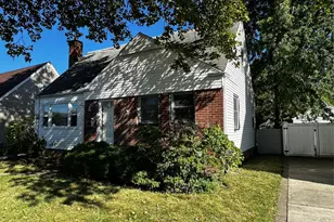 843 Jerusalem Ave, Merrick, NY 11566 - Photo 17