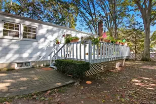 298 Tyler Ave, Miller Place, NY 11764 - Photo 23