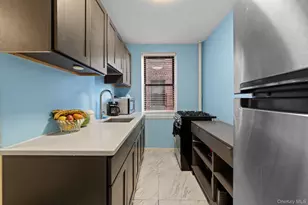 2830 Briggs Ave, Bronx, NY 10458 - Photo 7