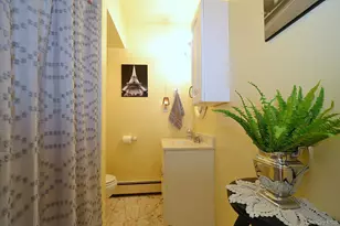 386 Grove Ave, Patchogue, NY 11772 - Photo 15