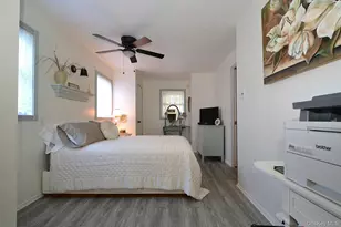 386 Grove Ave, Patchogue, NY 11772 - Photo 13