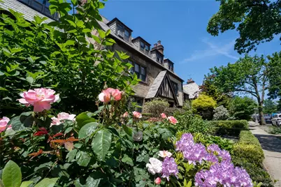 76-66 Austin Street #4B, Forest Hills, NY 11375 - Photo 11