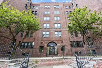 76-66 Austin Street #4B, Forest Hills, NY 11375 - Photo 9