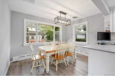 1109 Round Swamp Road, Old Bethpage, NY 11804 - Photo 15