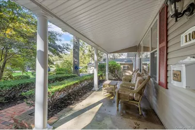 1109 Round Swamp Road, Old Bethpage, NY 11804 - Photo 45