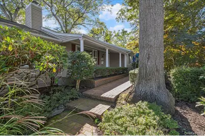 1109 Round Swamp Road, Old Bethpage, NY 11804 - Photo 3