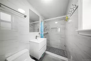 134-54 Maple Ave, Flushing, NY 11355 - Photo 17