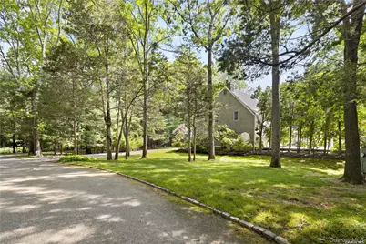 25 Deerwood Path, Sag Harbor, NY 11963 - Photo 7