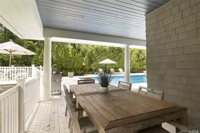 25 Deerwood Path, Sag Harbor, NY 11963 - Photo 13