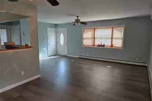 73 St George Dr, Shirley, NY 11967 - Photo 5