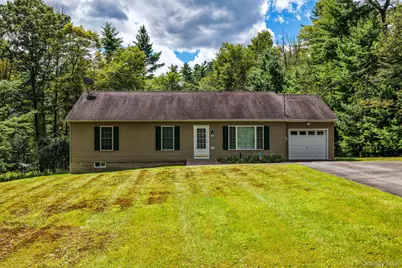9 W Peenpack Trail, Sparrow Bush, NY 12780 - Photo 1