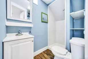 259 35th St, Lindenhurst, NY 11757 - Photo 19