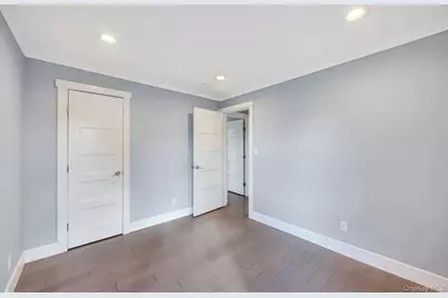 259 35th Street, Lindenhurst, NY 11757 - Photo 13