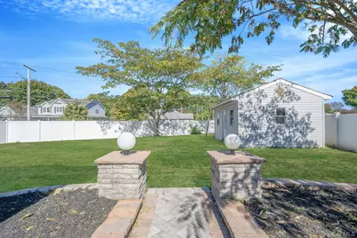 109 Westwood Avenue, Deer Park, NY 11729 - Photo 23