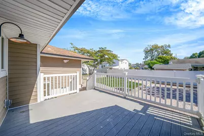 109 Westwood Avenue, Deer Park, NY 11729 - Photo 21