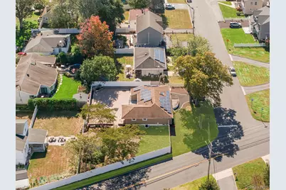 109 Westwood Avenue, Deer Park, NY 11729 - Photo 25