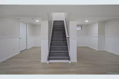 109 Westwood Avenue, Deer Park, NY 11729 - Photo 17