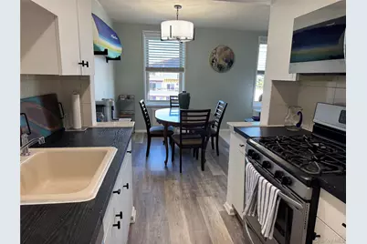 560 W Broadway #3H, Long Beach, NY 11561 - Photo 3