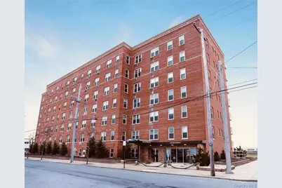 560 W Broadway #3H, Long Beach, NY 11561 - Photo 1