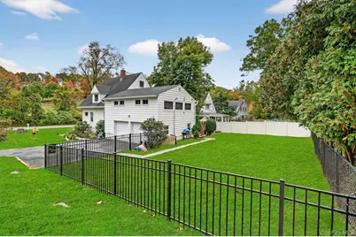 134 Dalmeny Road, Briarcliff Manor, NY 10510 - Photo 3