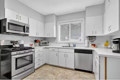 134 Dalmeny Road, Briarcliff Manor, NY 10510 - Photo 15