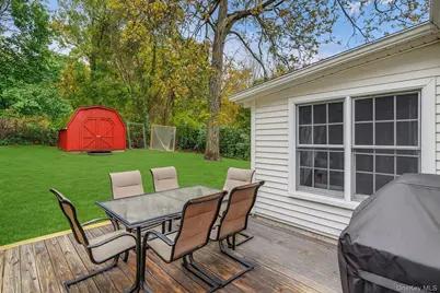 1936 Longvue Street, Yorktown Heights, NY 10598 - Photo 31