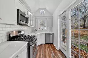 1936 Longvue St, Yorktown Heights, NY 10598 - Photo 17