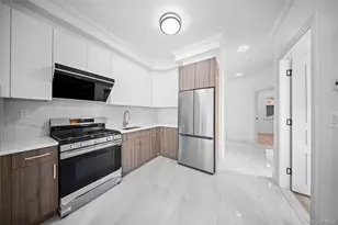 71-39 166th St, Fresh Meadows, NY 11365 - Photo 9