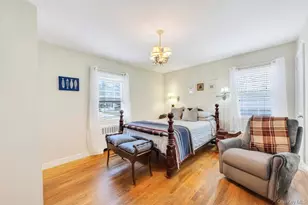 60 Underhill Ave, Hicksville, NY 11801 - Photo 9