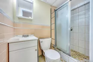 60 Underhill Ave, Hicksville, NY 11801 - Photo 13