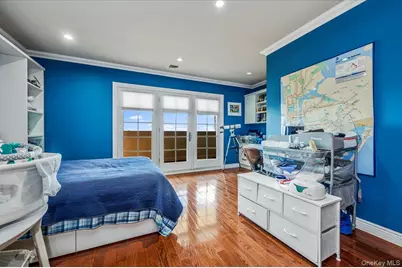 25 Edgewater Lane, Great Neck, NY 11023 - Photo 23