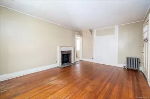 2848 Woods Ave, Oceanside, NY 11572 - Photo 5